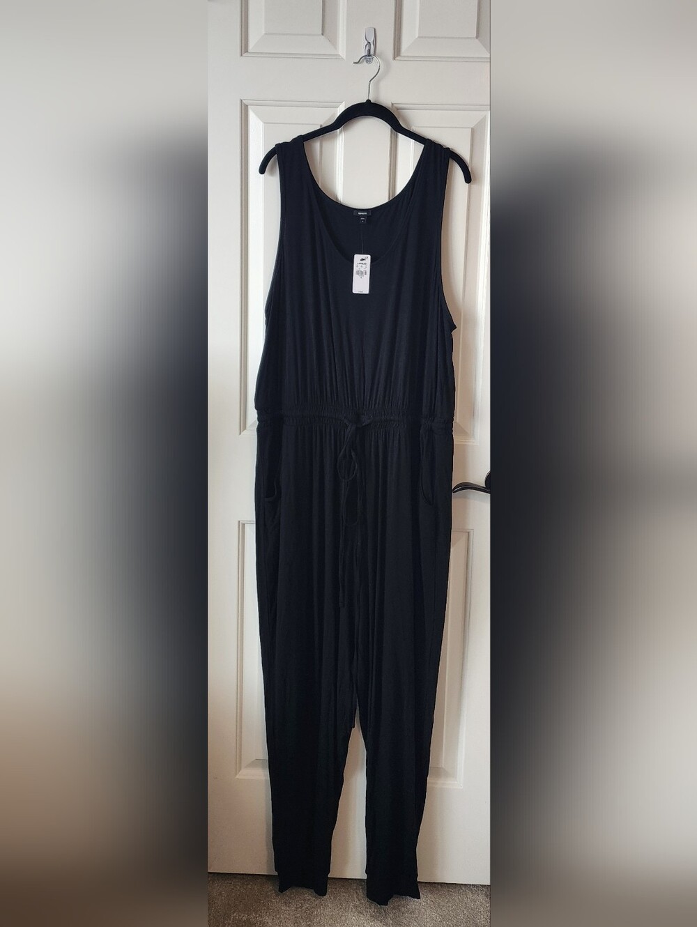 New With Tags Express Sleeveless Scoop Neck Black Jogger Jumpsuit Women's XL